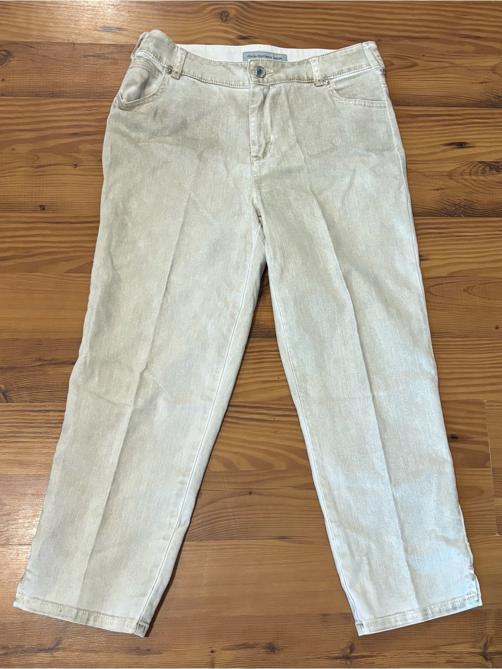 Chicos platinum Denim White With Bronze Tones Jeans Stretch Platinum Size 2